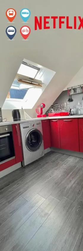 Bel appartement lumineux 35m2, Bord De Loire，位于圣让勒布朗的酒店