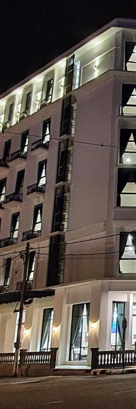 VISTA HOTEL，位于金宝的酒店