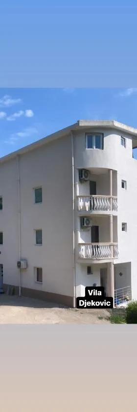 Villa Djekovic，位于安吉的酒店
