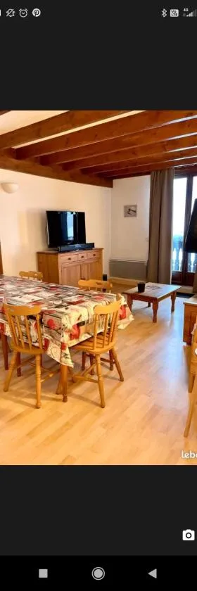 Appartement T2 Guzet Neige，位于于斯图的酒店