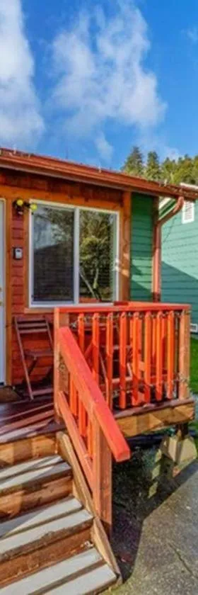 Elk Meadow Cabins 15B Lady Bird - Single Room，位于Orick的酒店