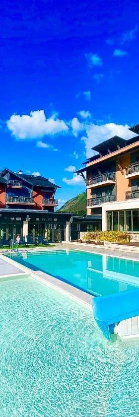 维斯格拉德酒店，位于维谢格拉德的酒店