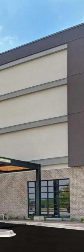 Home2 Suites By Hilton Bettendorf Quad Cities，位于贝滕多夫的酒店