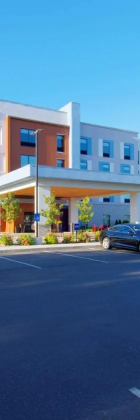 Hampton Inn & Suites Portland West，位于波特兰的酒店