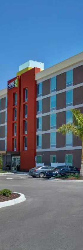 Home2 Suites by Hilton, Sarasota I-75 Bee Ridge, Fl，位于萨拉索塔的酒店