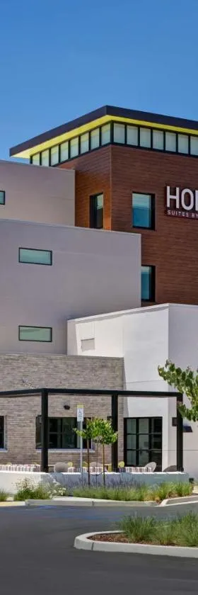 Home2 Suites By Hilton Atascadero, Ca，位于阿塔斯卡德罗的酒店