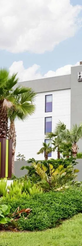 Home2 Suites By Hilton Stuart，位于斯图尔特的酒店