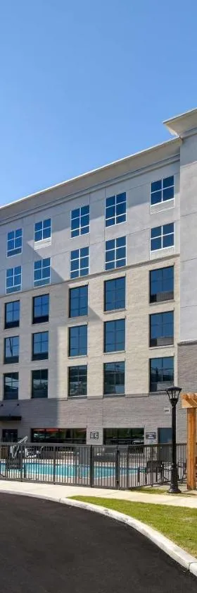 Homewood Suites by Hilton Tuscaloosa Downtown- Near Univ of Alabama，位于塔斯卡卢萨的酒店