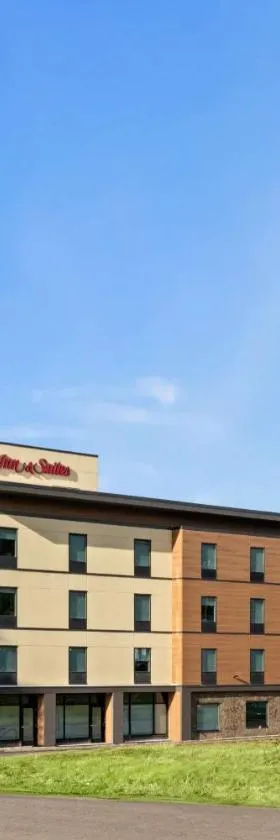 Hampton Inn & Suites Tigard，位于泰格德的酒店