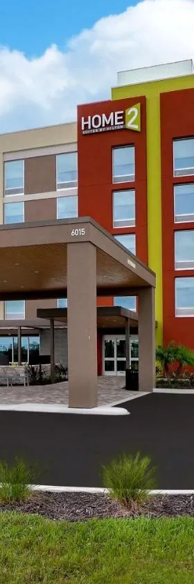 Home2 Suites By Hilton Lakewood Ranch，位于布雷登顿的酒店