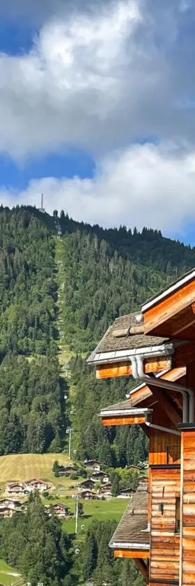 St-Alban Hotel & Spa，位于拉克吕萨的酒店