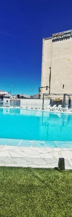 Hotel Bardo Recoletos Coco，位于萨拉曼卡的酒店