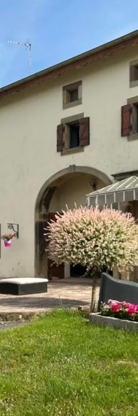 Espace cocooning，位于Girecourt-sur-Durbion的酒店