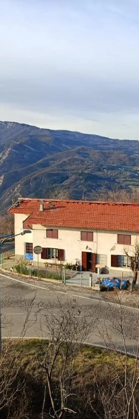 B&B Ca' dal Sol，位于Selvanizza的酒店