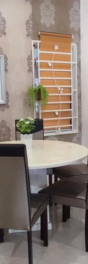 Izora Homestay，位于Kampong Pengkalan Maras的酒店