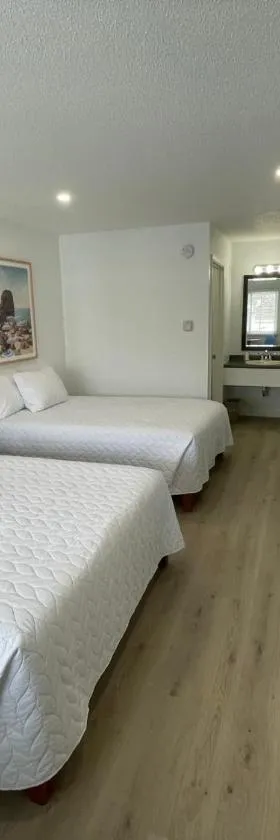 Poolside Double Rooms，位于Lake City的酒店