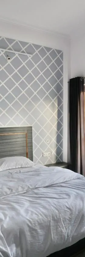 Aarambh Residency，位于克久拉霍的酒店