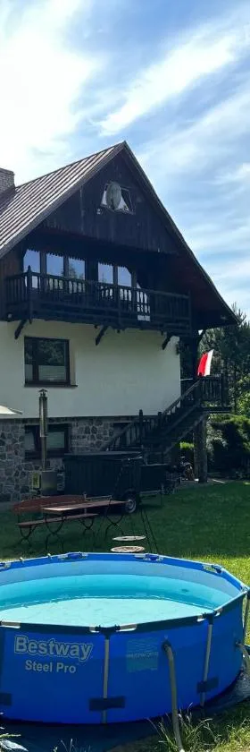 Leśniczówka WIEŻYCA i Domki，位于兹姆巴克的酒店