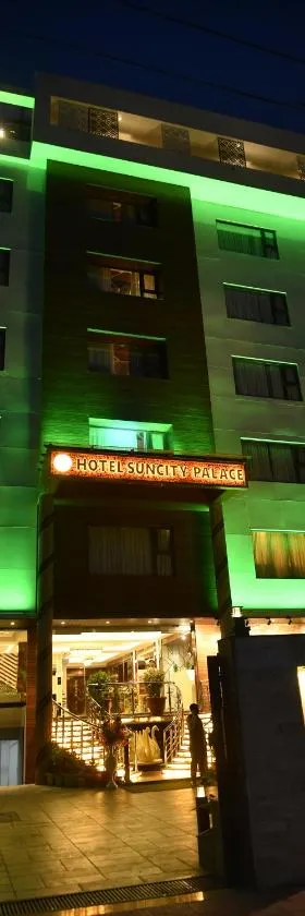 HOTEL SUNCITY PALACE，位于Katihār的酒店