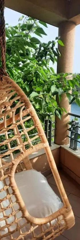 Mystica - charming studio apartment on the beach，位于克鲁塞沃的酒店