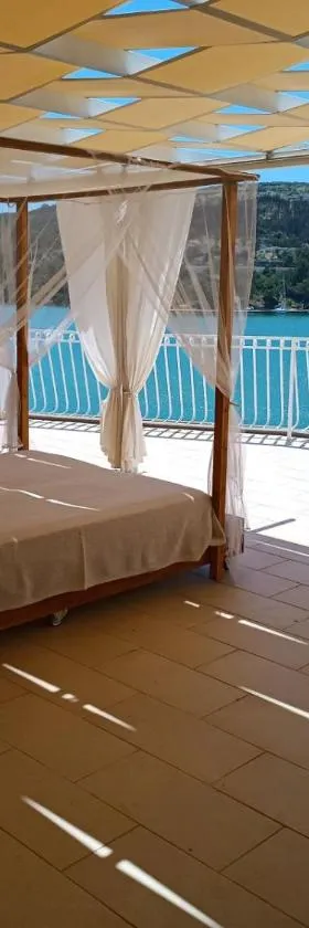 Maria Apartments，位于扎顿的酒店