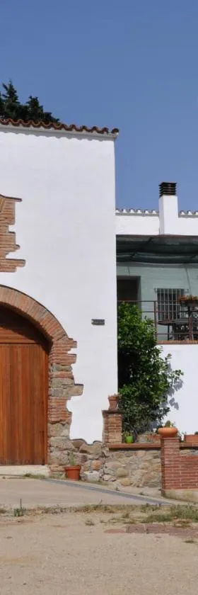 Acogedor apartamento en entorno rural，位于Massanas的酒店