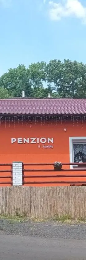 Penzion U Kapličky，位于Bochov的酒店