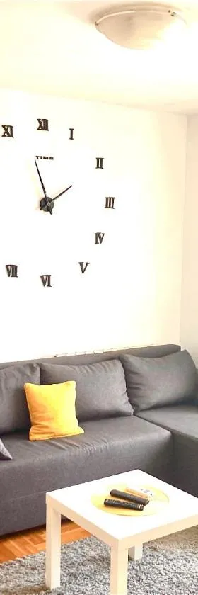 Apartman 4-you 4，位于Mirijevo的酒店