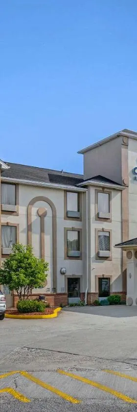 Comfort Inn & Suites La Grange，位于La Grange的酒店
