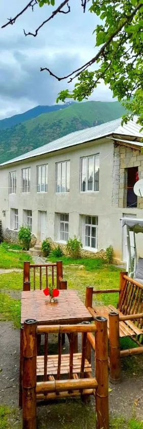 Guesthouse of Irina，位于Chvabiani的酒店