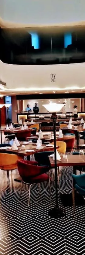 Hyphen Business Hotel，位于诺伊达的酒店