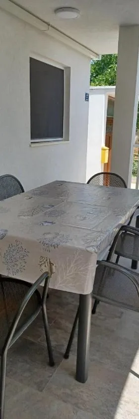 Studio Apartment Nikola，位于赞吉纳的酒店
