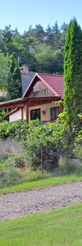 Apartmán Kutná Hora -Velký rybnik，位于Miskovice的酒店