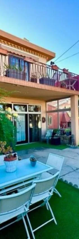 Appartement St Laurent，位于萨朗科的圣洛朗的酒店