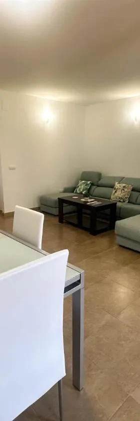 Flat 'Hoces del Cabriel' in Casas de Moya，位于Casas de Moya的酒店