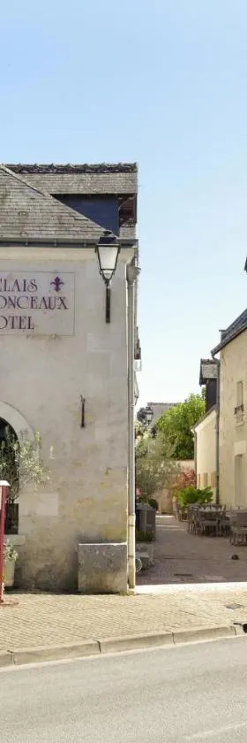 Logis Hôtels Restaurant Le Relais Chenonceaux，位于舍农索城堡的酒店