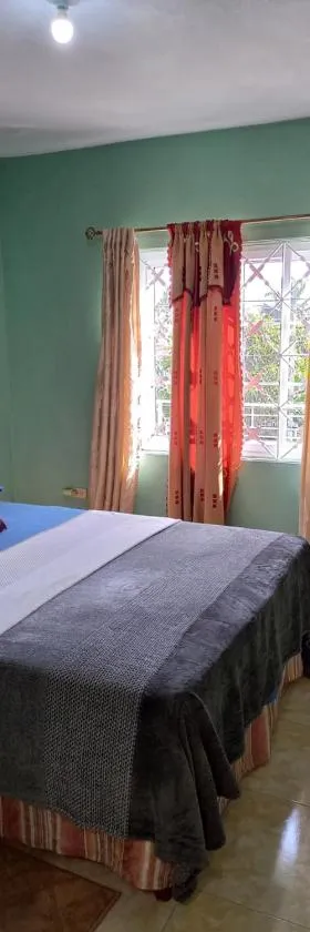 Sevelle Meadows 2 Extended Stay，位于Spanish Town的酒店
