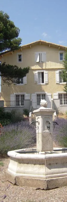 Château Borie Neuve，位于Badens的酒店