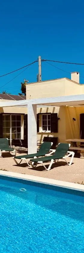 Villa Jordi - Cala en Porter，位于卡拉恩波特的酒店