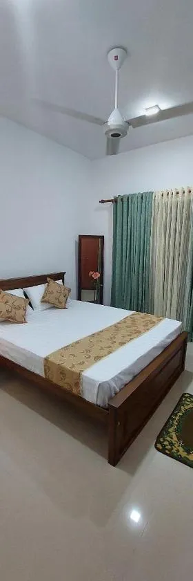 Elixia Emerald 2 Bed Room Fully Furnished Apartment, Colombo, Malabe，位于Malabe的酒店