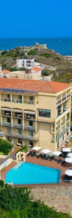 Hotel Saint Christophe，位于卡尔维的酒店