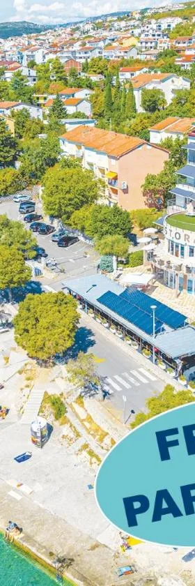 马里纳酒店，位于塞尔瑟的酒店