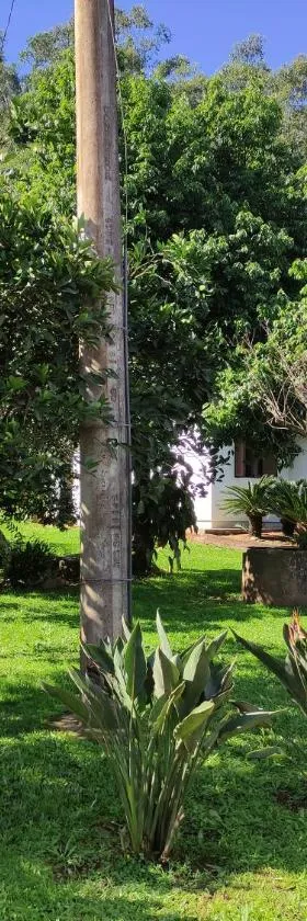 Casa térrea em meio ao verde!，位于Encantado的酒店