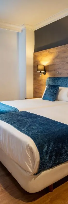 Hotel Familia Conde，位于韦尔瓦的酒店