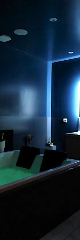La Suite - Loft Spa，位于Tavernes的酒店