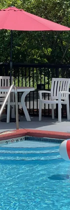Comfort Suites Salisbury I-85，位于索尔兹伯里的酒店