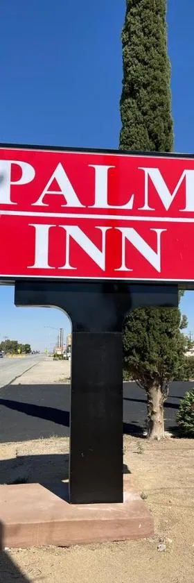 Palm Inn，位于莫哈韦的酒店