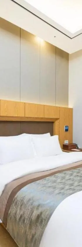 Hotel Core，位于Naju的酒店