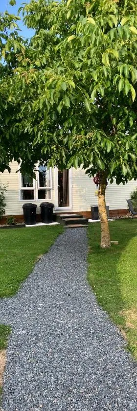 Petite maison dans la nature，位于Préveranges的酒店