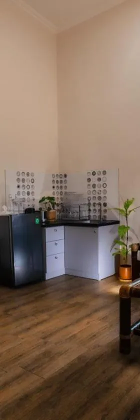 Tzy-No Cottage，位于Balong的酒店